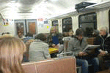 Có những nghề kiếm sống như thế ở Nga 