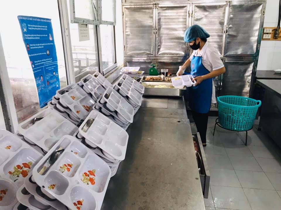 Xét nghiệm âm tính, 36 nhân viên công ty Trường Sinh được cách ly tại chỗ - 1 Xét nghiệm âm tính, 36 nhân viên công ty Trường Sinh được cách ly tại chỗ - 1