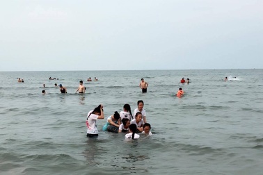 Kết quả quan trắc khẳng định biển Cửa Lò an toàn