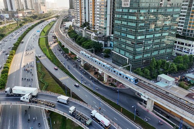 Metro số 1 chạy gần 2 năm, giá chung cư dọc nhà ga tăng chóng mặt
