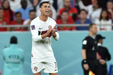 FIFA dành lời tri ân cho Ronaldo