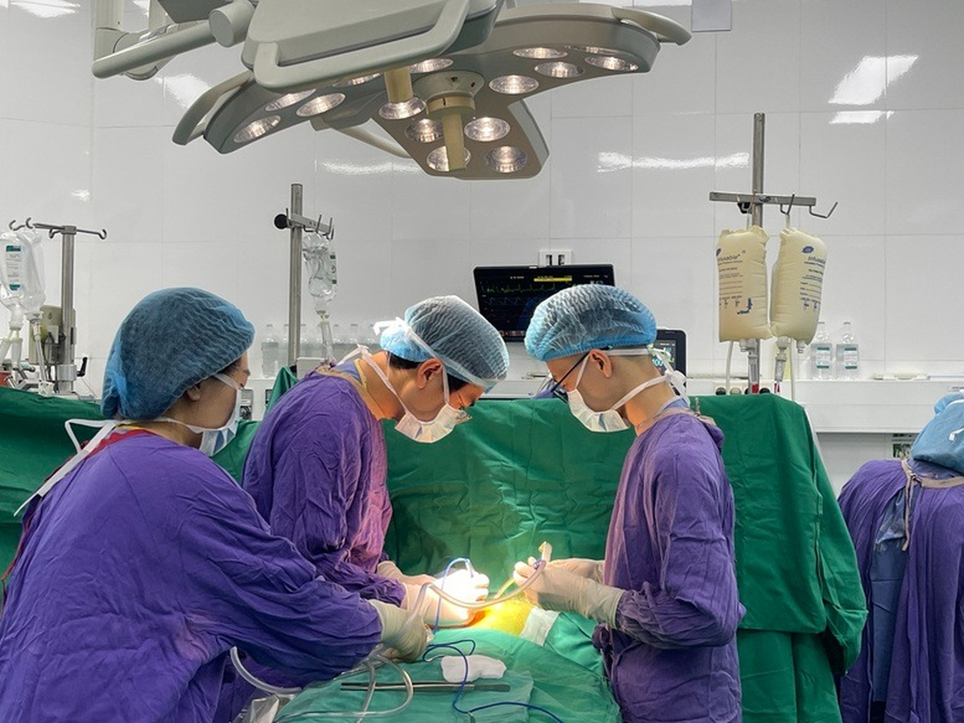 50 năm sau thống nhất, Việt Nam chói sáng trên bản đồ ghép tạng thế giới - 7 50 năm sau thống nhất, Việt Nam chói sáng trên bản đồ ghép tạng thế giới - 7