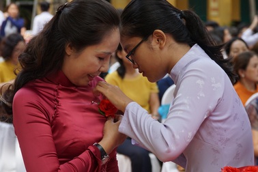 "Của để dành" trong lễ tri ân, trưởng thành học sinh Trưng Vương