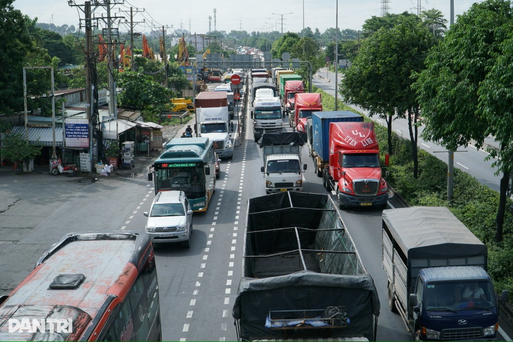 Công an TPHCM ứng dụng công nghệ ngăn ngừa tai nạn giao thông - 3 Công an TPHCM ứng dụng công nghệ ngăn ngừa tai nạn giao thông - 3