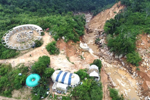 Yêu cầu chủ trang trại vụ vỡ hồ ở Lâm Đồng dừng toàn bộ việc tích nước