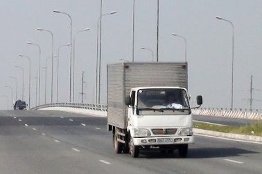 “Đinh tặc” chuyển hướng tấn công xe tải