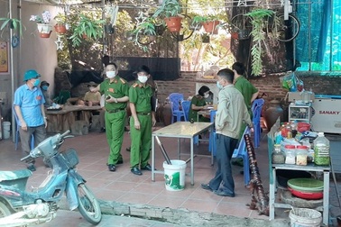 Tổ chức uống bia giữa đại dịch, 6 người bị phạt 56,5 triệu đồng