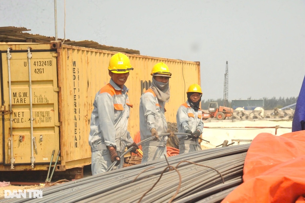 Đại dự án hàng hải cấp đặc biệt từng đắp chiếu 4 năm giờ ra sao? - 3 Đại dự án hàng hải cấp đặc biệt từng đắp chiếu 4 năm giờ ra sao? - 3