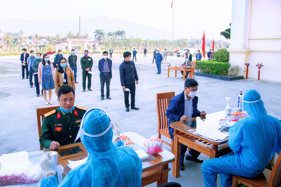 Quảng Ninh: Nhận diện, khống chế và tiếp tục đối phó với làn sóng Covid-19 mới thế nào? - 5 Quảng Ninh: Nhận diện, khống chế và tiếp tục đối phó với làn sóng Covid-19 mới thế nào? - 5