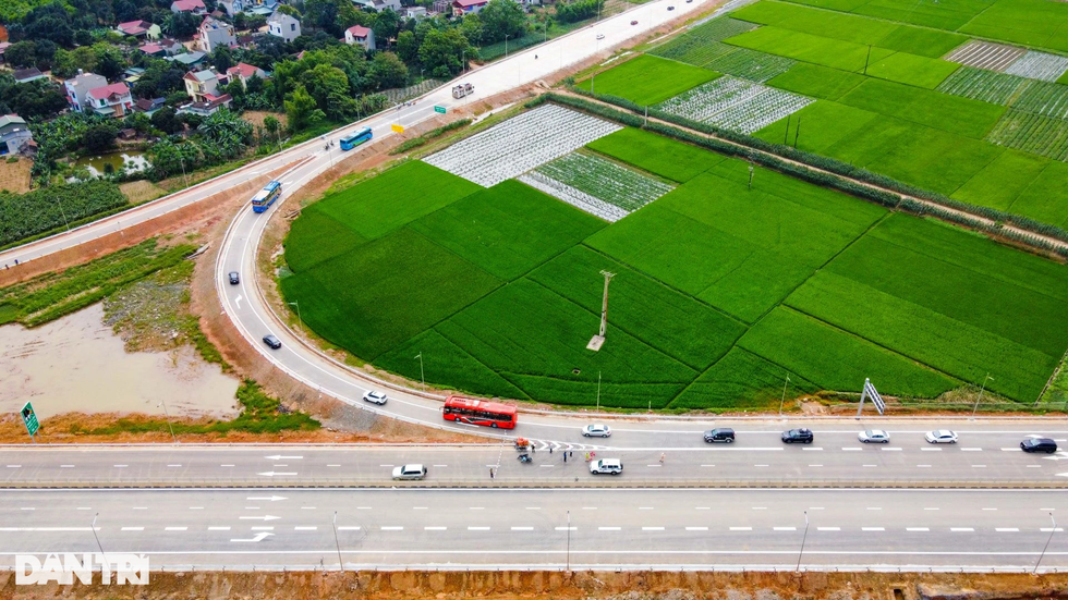 Loạt cao tốc dần thành hình sau những chuyến thị sát của Thủ tướng - 1 Loạt cao tốc dần thành hình sau những chuyến thị sát của Thủ tướng - 1