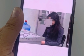 Cảnh cáo người phụ nữ ở TPHCM đăng tin sai sự thật về mưa lũ miền Trung