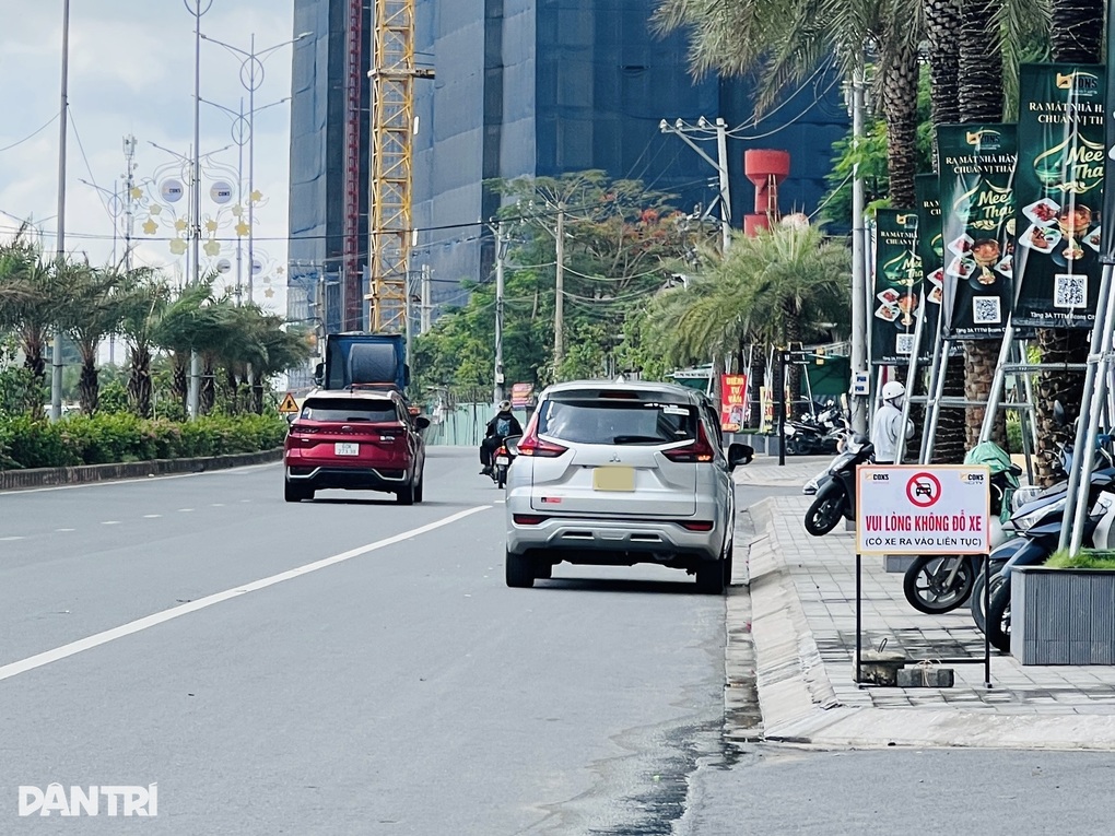 TPHCM đánh giá lại giao thông trên tuyến đường mà Dân trí phản ánh - 2