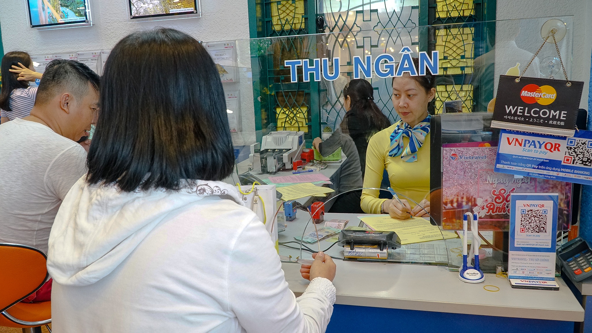 Du lịch thời Covid-19: Nợ ân tình với khách hoãn tour - 4 Du lịch thời Covid-19: Nợ ân tình với khách hoãn tour - 4