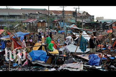 Siêu bão quái vật Rai quần thảo, Philippines đổ nát như bị "trúng bom"