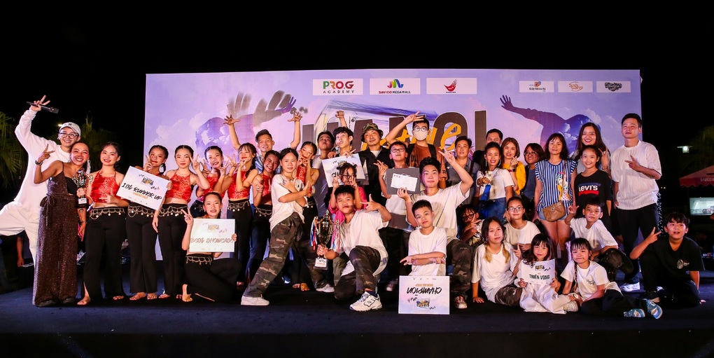 Chung kết Hanoi Allstyle Jam vol 2: Kịch tính, lộ diện nhiều tài năng - 5 Chung kết Hanoi Allstyle Jam vol 2: Kịch tính, lộ diện nhiều tài năng - 5
