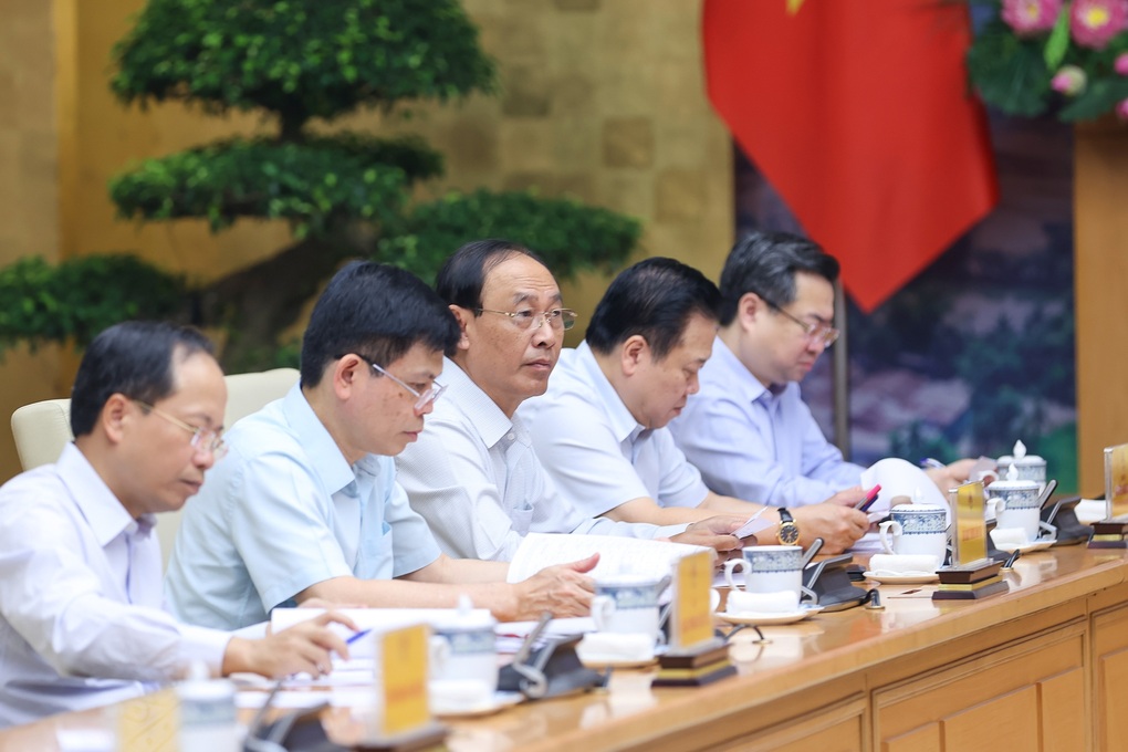 Dự án trọng điểm, xin ý kiến quá 7 ngày không trả lời coi như đồng ý - 2 Dự án trọng điểm, xin ý kiến quá 7 ngày không trả lời coi như đồng ý - 2