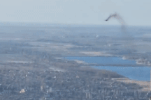 Chiến thuật tấn công lạ của Su-25 Nga khi bắn rocket vào mục tiêu Ukraine