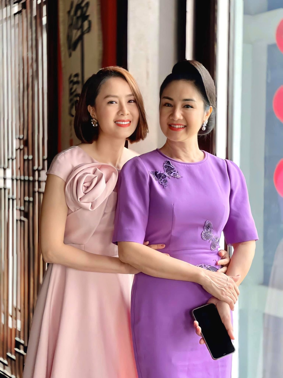 Hồng Diễm, Hồng Đăng chia tay phim Hướng dương ngược nắng - 8 Hồng Diễm, Hồng Đăng chia tay phim Hướng dương ngược nắng - 8