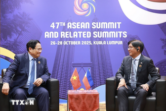 Thủ tướng Phạm Minh Chính gặp Tổng thống Philippines và Thủ tướng Thái Lan