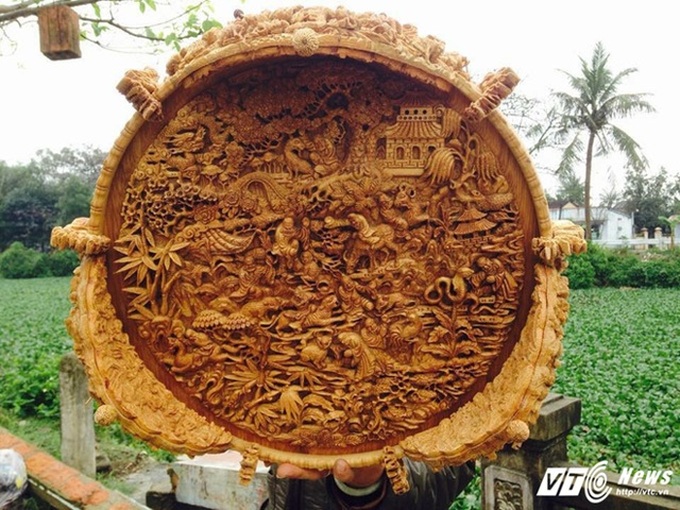 Đôi khi có những vị khách yêu thích cái đẹp, sẵn sàng chi cả tỷ đồng để mua cho bằng được những chiếc lồng chim của ông.