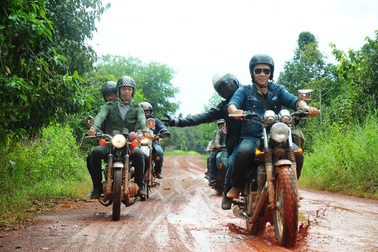 Nghệ thuật chăm xe khi đi phượt của biker Việt