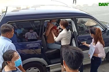 Tiếp nhận "hài nhi hở hàm ếch bị bỏ rơi" vào Trung tâm BTXH nuôi dưỡng