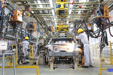 Tin vui cho người sắp mua ô tô: Cơ quan thuế yêu cầu nhanh chóng triển khai