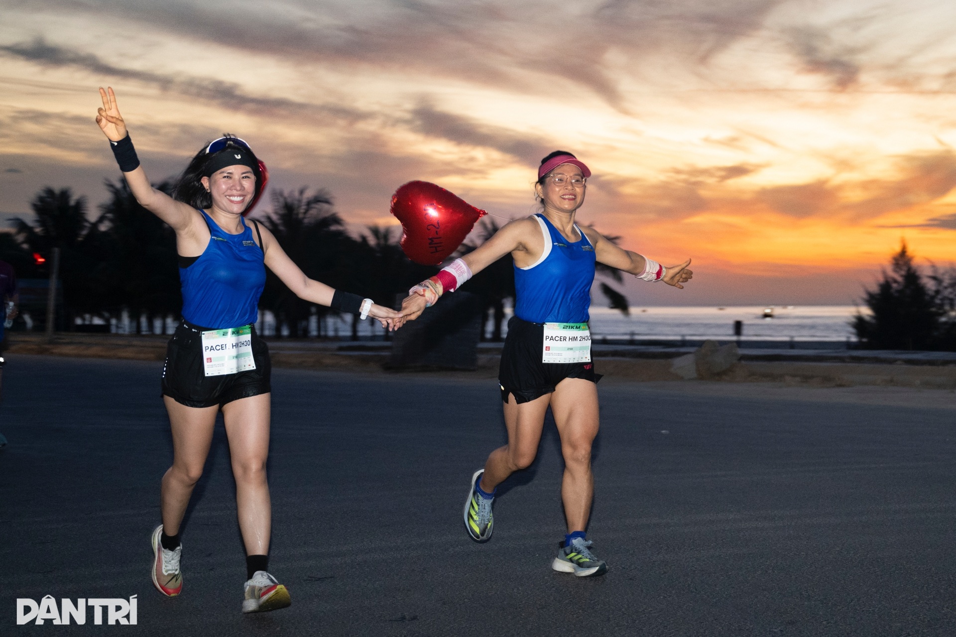 Running steps on the brilliant route of Quang Tri International Marathon - 15 Những bước chạy trên cung đường rực rỡ của Quảng Trị International Marathon - 15