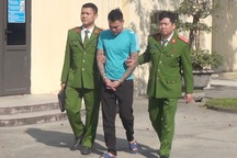 Nam thanh niên chuyên bán ma túy cho lái xe đường dài