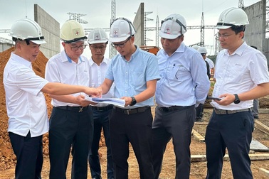Tổng giám đốc EVNNPT đôn đốc tiến độ 4 dự án truyền tải điện tại tỉnh Phú Thọ