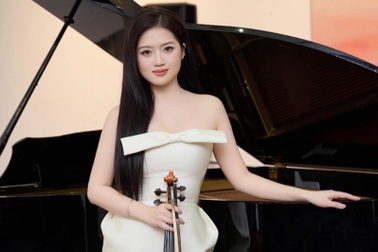 Quỳnh Như tái hiện vẻ đẹp mộc mạc của những miền quê qua violin