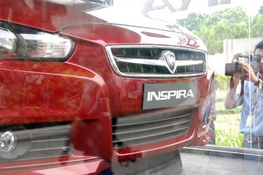 Proton làm mới Mitsubishi Lancer