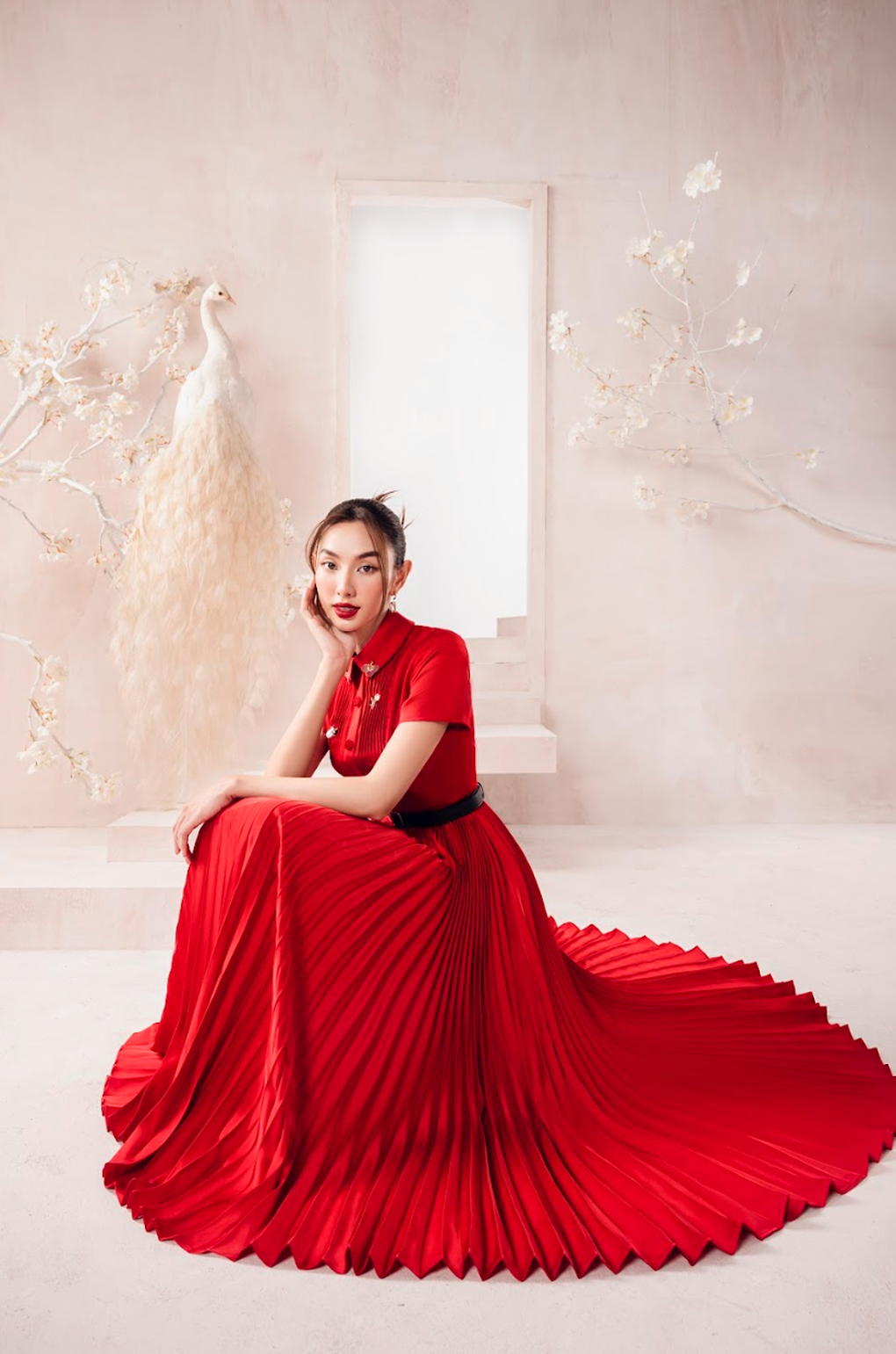 Hoa hậu Thùy Tiên theo đuổi phong cách thời trang ngọt ngào - 7 Hoa hậu Thùy Tiên theo đuổi phong cách thời trang ngọt ngào - 7