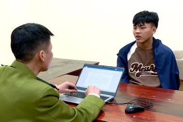 Nghi phạm cướp cửa hàng mỹ phẩm ở Bắc Ninh là sinh viên, nghiện tài xỉu