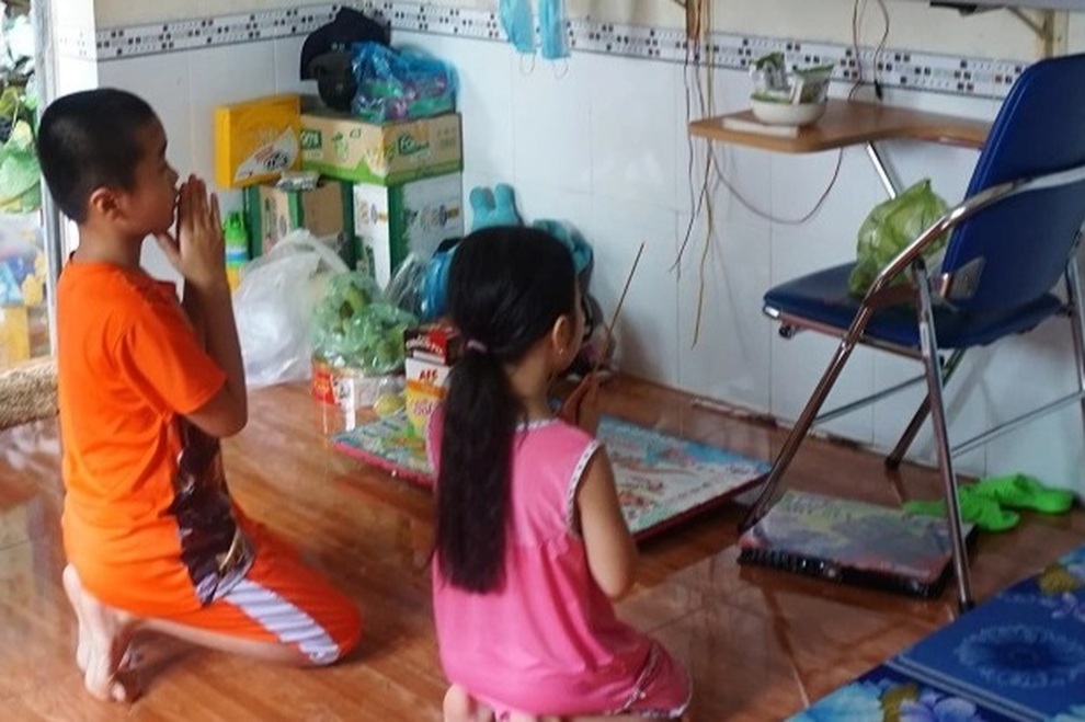 Gia đình F0: Mẹ đi là đi mãi mang theo tình yêu của 2 đứa con thơ! - 3 Gia đình F0: Mẹ đi là đi mãi mang theo tình yêu của 2 đứa con thơ! - 3