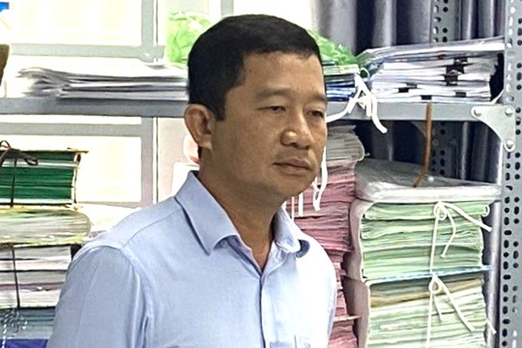 Nguyên Phó giám đốc văn phòng đăng ký đất đai TP Bạc Liêu bị bắt - 1 Nguyên Phó giám đốc văn phòng đăng ký đất đai TP Bạc Liêu bị bắt - 1
