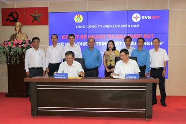 Điện lực miền Nam tiếp tục đẩy mạnh phong trào "10 nghìn sáng kiến"