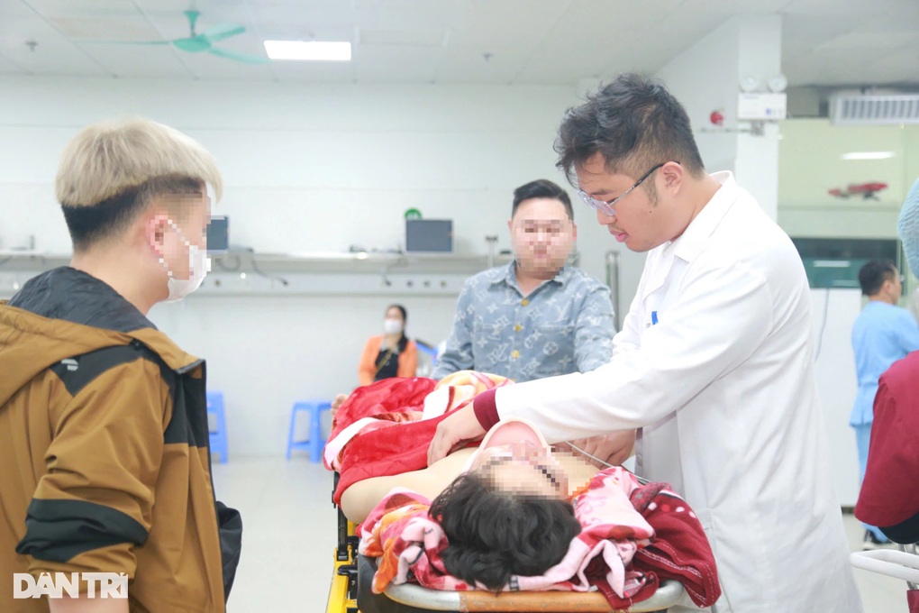 50% số ca cấp cứu ngày Tết tại Bệnh viện Việt Đức là tai nạn giao thông - 1 50% số ca cấp cứu ngày Tết tại Bệnh viện Việt Đức là tai nạn giao thông - 1