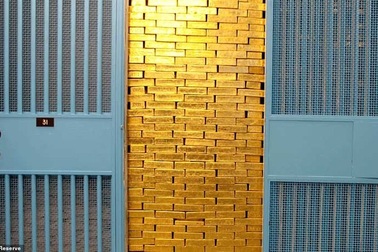 Kho vàng 6000 tấn lớn nhất thế giới đón khách tham quan