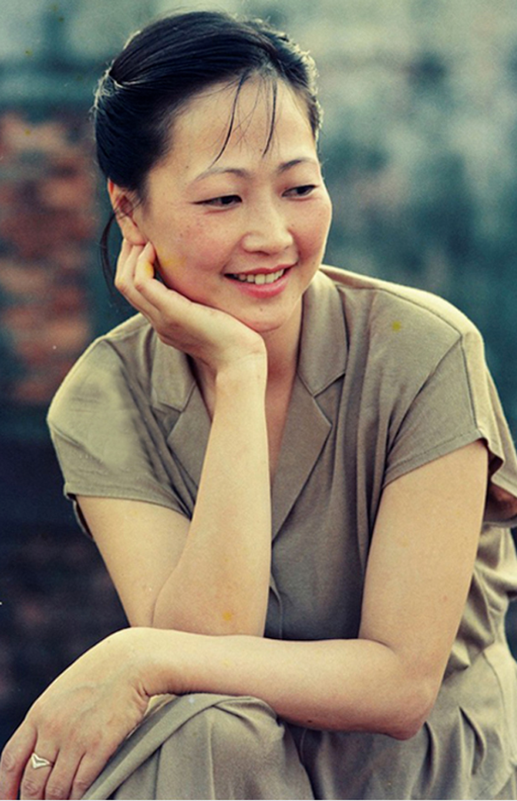NSND Như Quỳnh và vẻ đẹp được ví ngọc không tì vết qua những thước phim - 3 NSND Như Quỳnh và vẻ đẹp được ví ngọc không tì vết qua những thước phim - 3