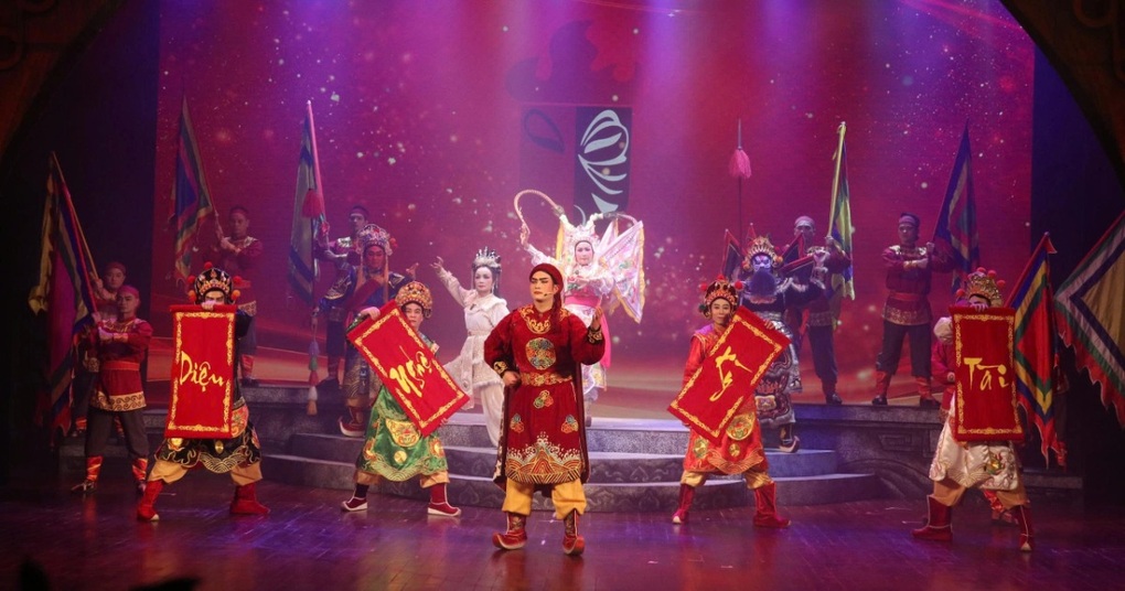 Hơn 1.000 nghệ sĩ tham gia Liên hoan Tuồng và Dân ca kịch toàn quốc 2025 - 2 Hơn 1.000 nghệ sĩ tham gia Liên hoan Tuồng và Dân ca kịch toàn quốc 2025 - 2
