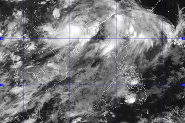 “Siêu bão” suy yếu vẫn gây mưa to ở miền Bắc