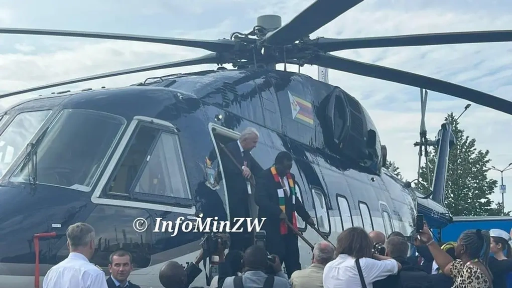 Ông Putin tặng trực thăng cho Tổng thống Zimbabwe - 1 Ông Putin tặng trực thăng cho Tổng thống Zimbabwe - 1