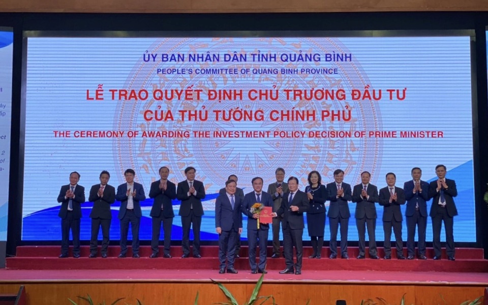 28 doanh nghiệp rót hơn 92.000 tỷ đồng vào Quảng Bình - 3 28 doanh nghiệp rót hơn 92.000 tỷ đồng vào Quảng Bình - 3