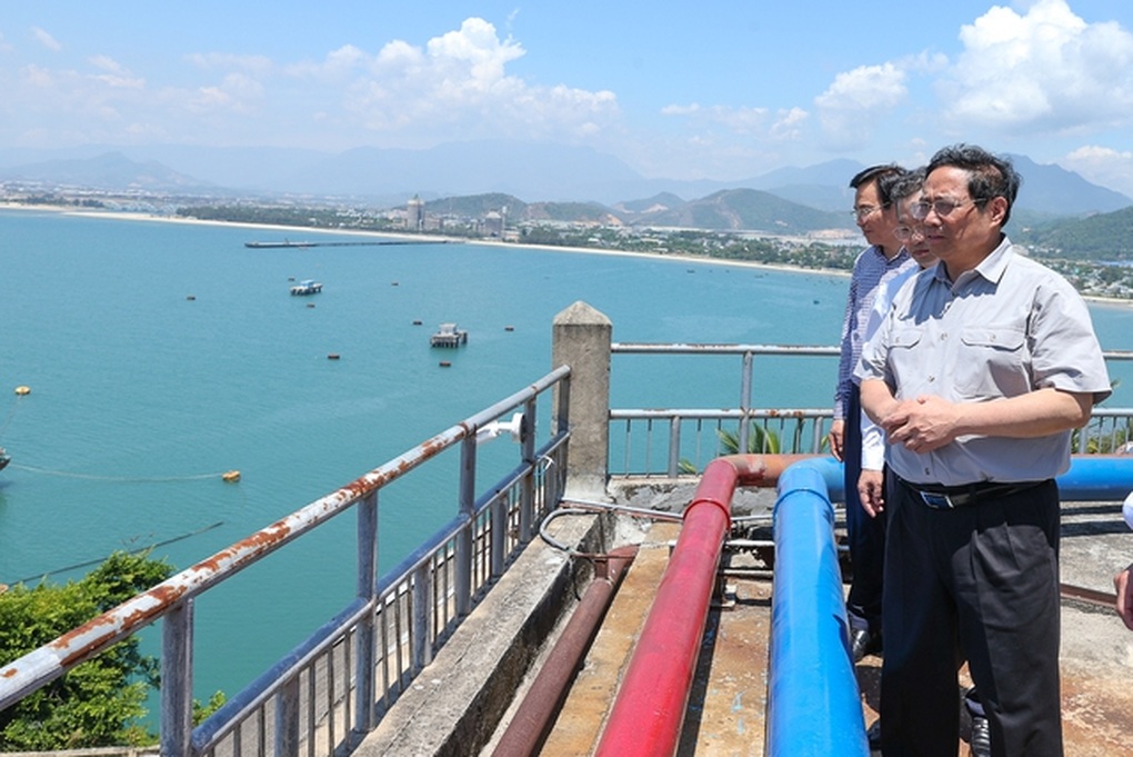 Thủ tướng khảo sát một số nhà máy, dự án công nghệ cao tại Đà Nẵng - 10 Thủ tướng khảo sát một số nhà máy, dự án công nghệ cao tại Đà Nẵng - 10