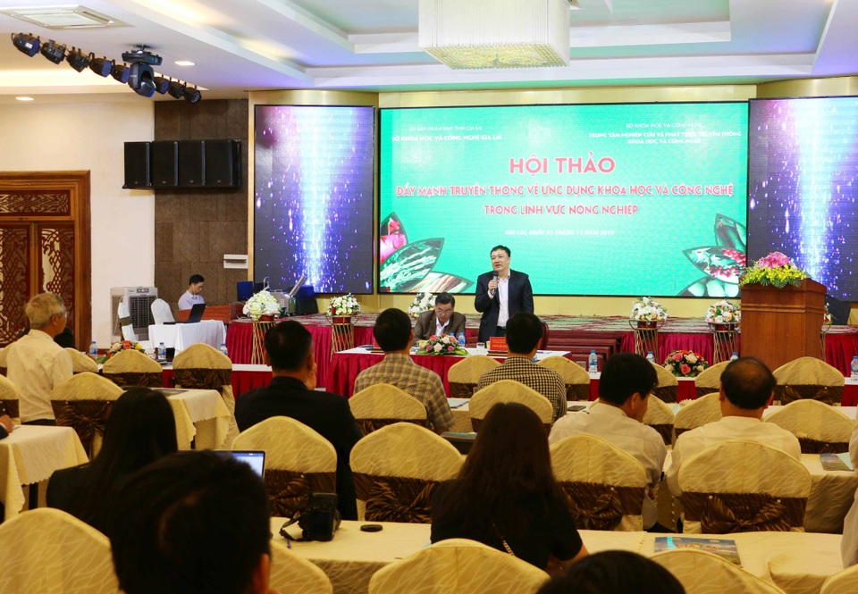 Cần chú trọng đến phổ biến kiến thức khoa học cho người dân - 2 Cần chú trọng đến phổ biến kiến thức khoa học cho người dân - 2