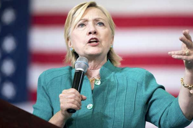 Bà Clinton cứng rắn với Trung Quốc, phản đối TPP