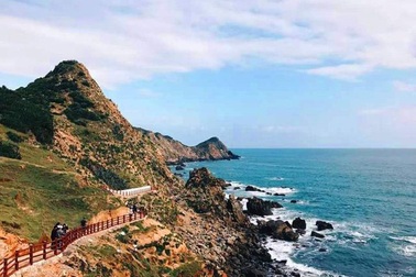 Hè này, tìm cách mua vé máy bay giá rẻ đi Quy Nhơn – Bình Định