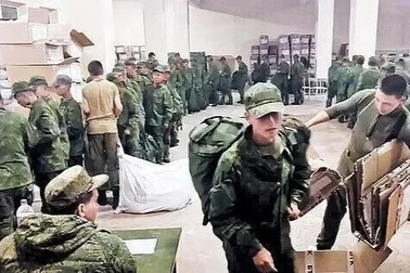 Ông Putin khen ngợi lính Triều Tiên hỗ trợ Nga giải phóng tỉnh Kursk