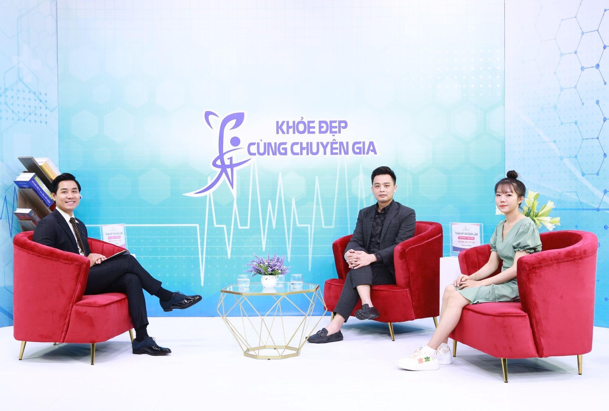 Đôi mắt biết cười trở lại với hai mẹ con sau 2 năm cắt mí hỏng - 2 Đôi mắt biết cười trở lại với hai mẹ con sau 2 năm cắt mí hỏng - 2